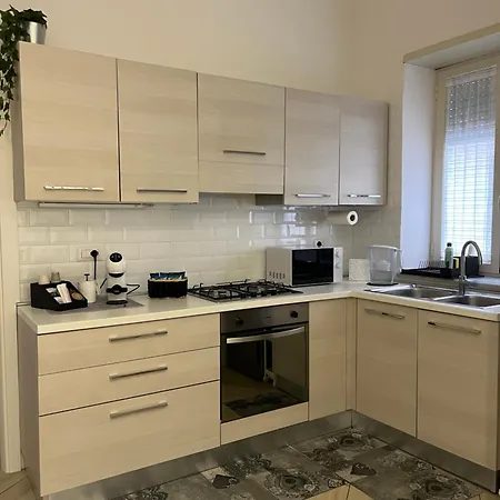 Il Vicoletto * Neapol